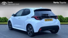 Toyota Yaris 1.5 Hybrid Design 5dr CVT Hybrid Hatchback